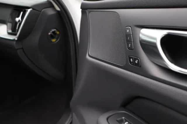 Volvo V60 (2024) thumbnail 39