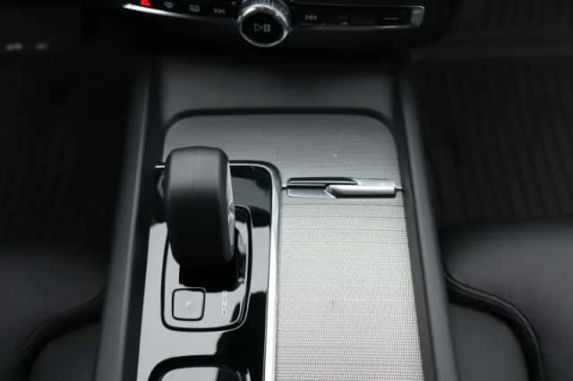 Volvo V60 (2024) thumbnail 8