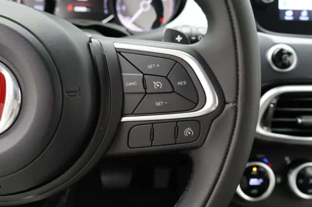 Fiat 500 (2019) thumbnail 22