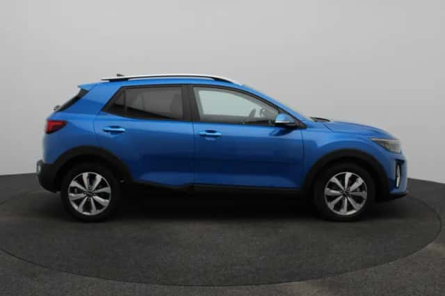 Kia Stonic (2023) thumbnail 14