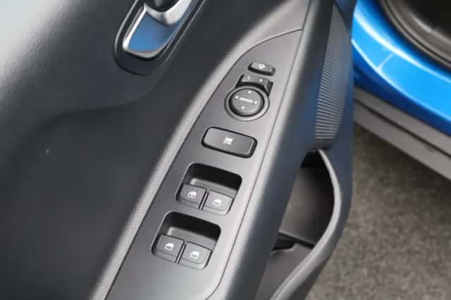Kia Stonic (2023) thumbnail 27