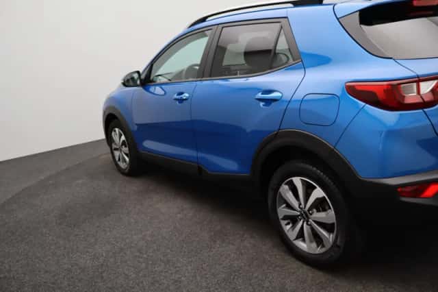 Kia Stonic (2023) thumbnail 35