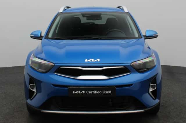 Kia Stonic (2023) thumbnail 5