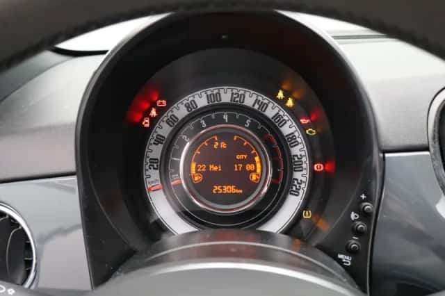 Fiat 500 (2022) thumbnail 4