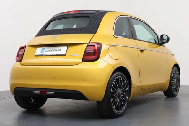 Fiat 500 (2026) thumbnail 2