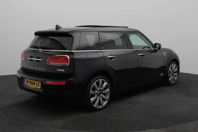 MINI Clubman (2021) thumbnail 2