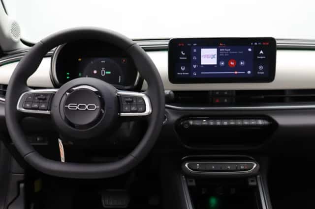 Fiat 600e (2025) thumbnail 3