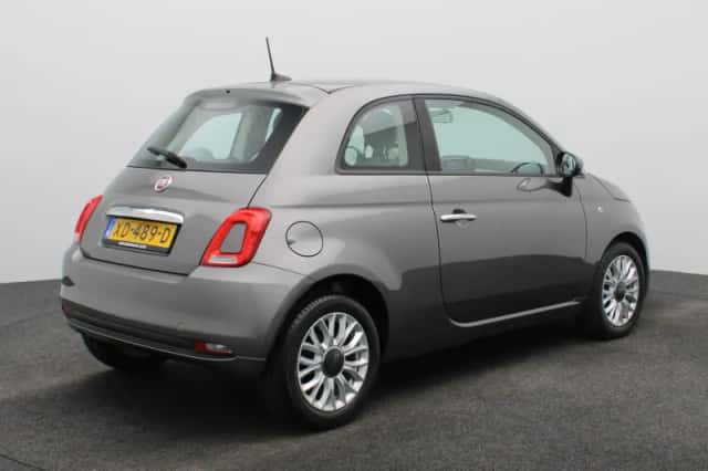 Fiat 500 (2018) thumbnail 2