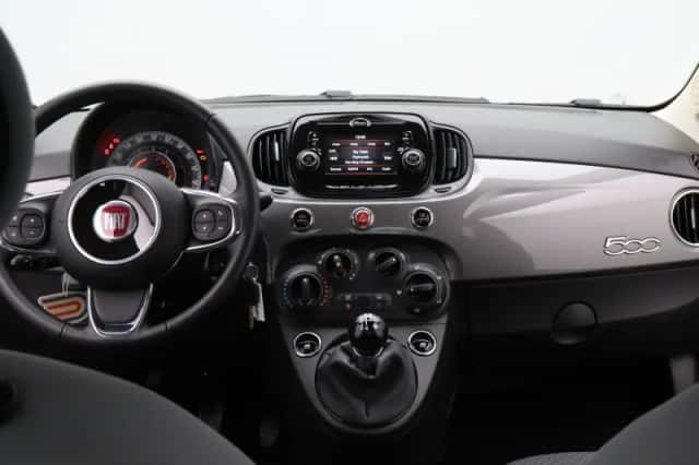 Fiat 500 (2018) thumbnail 3