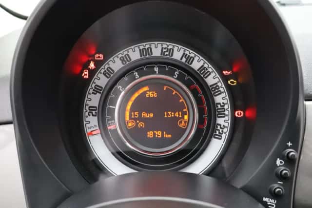 Fiat 500 (2018) thumbnail 4