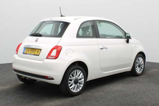 Fiat 500 (2018) thumbnail 2