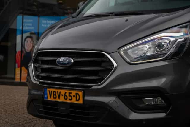 Ford Transit Custom (2019) thumbnail 3