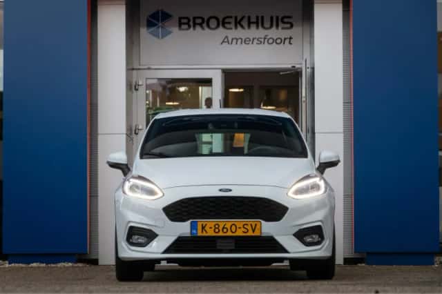 Ford Fiesta (2021) thumbnail 2