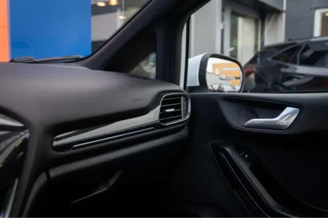 Ford Fiesta (2021) thumbnail 22