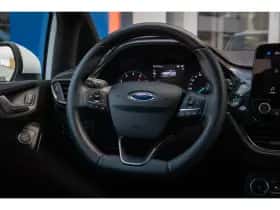 Ford Fiesta (2021) thumbnail 23