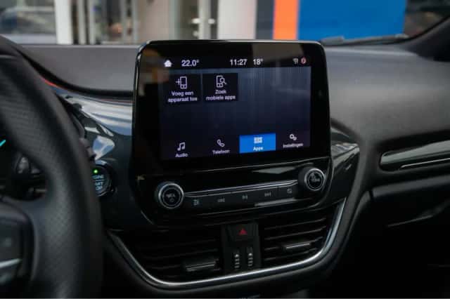 Ford Fiesta (2021) thumbnail 34