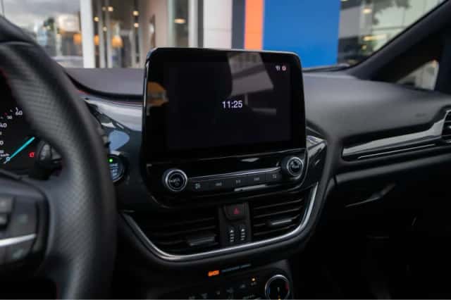 Ford Fiesta (2021) thumbnail 37