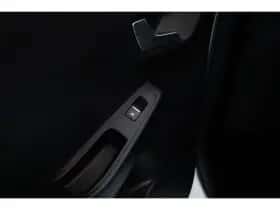 Ford Fiesta (2021) thumbnail 42