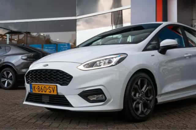 Ford Fiesta (2021) thumbnail 8