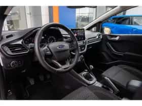 Ford Fiesta (2023) thumbnail 2