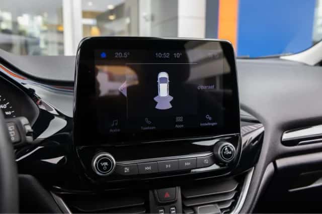 Ford Fiesta (2023) thumbnail 33