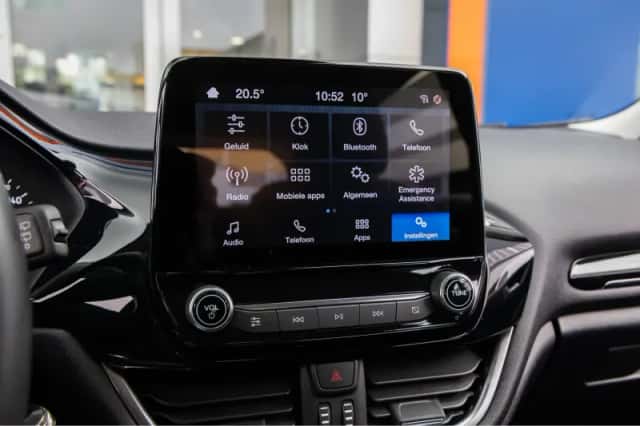 Ford Fiesta (2023) thumbnail 35