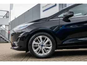 Ford Fiesta (2023) thumbnail 5