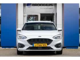 Ford Focus (2020) thumbnail 3