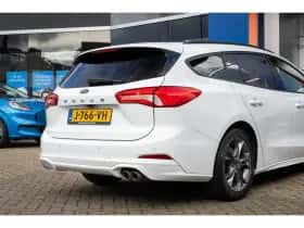 Ford Focus (2020) thumbnail 5