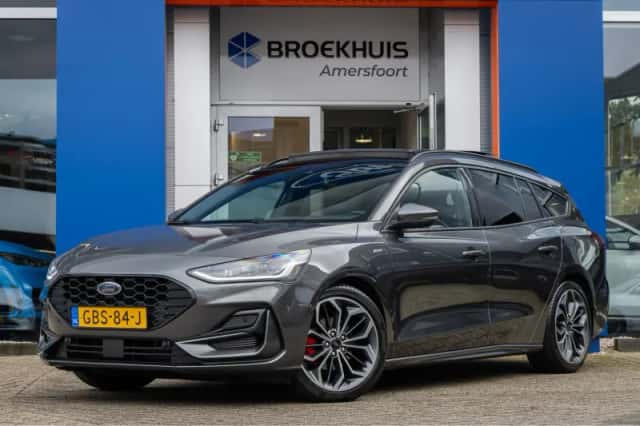 Ford Focus (2024) thumbnail 1