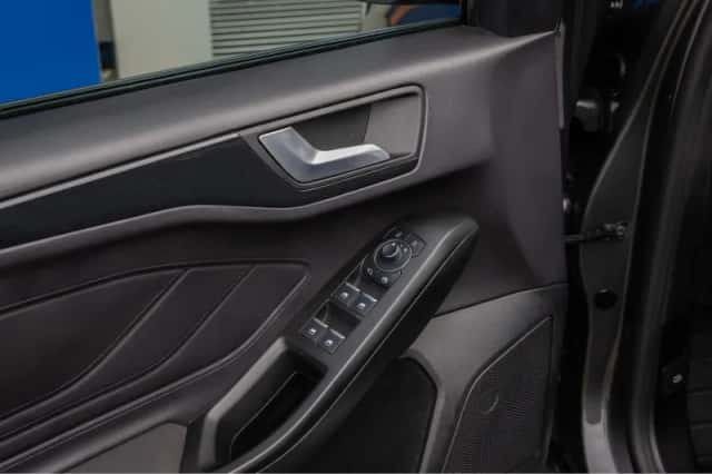 Ford Focus (2024) thumbnail 24