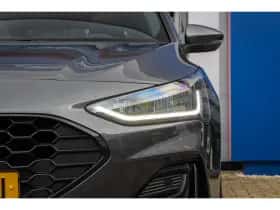 Ford Focus (2024) thumbnail 4