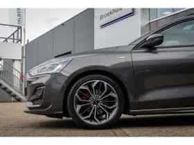 Ford Focus (2024) thumbnail 6