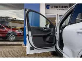 Ford Kuga (2025) thumbnail 17