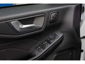 Ford Kuga (2025) thumbnail 18