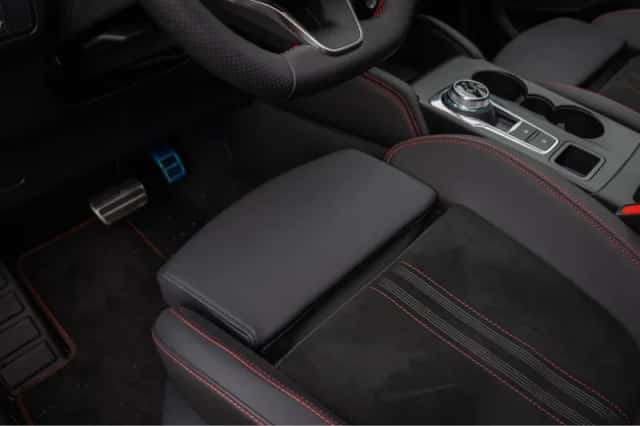 Ford Kuga (2025) thumbnail 26