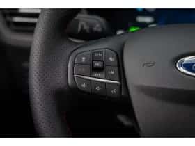 Ford Kuga (2025) thumbnail 28