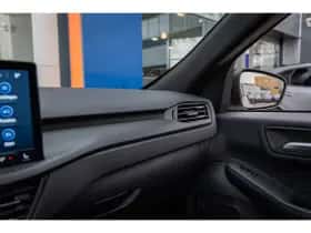 Ford Kuga (2025) thumbnail 35