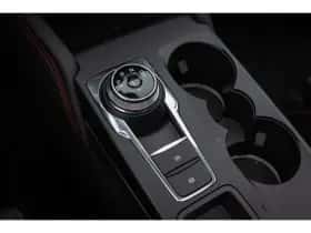 Ford Kuga (2025) thumbnail 37