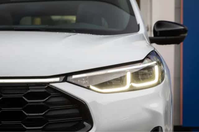 Ford Kuga (2025) thumbnail 5