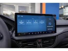 Ford Kuga (2025) thumbnail 43