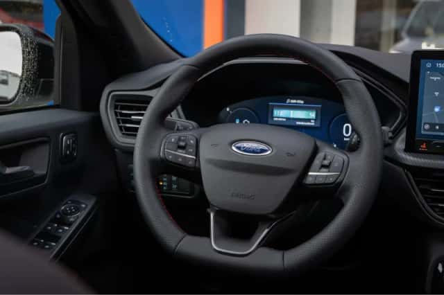 Ford Kuga (2025) thumbnail 45