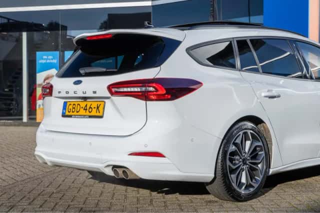 Ford Focus (2024) thumbnail 11