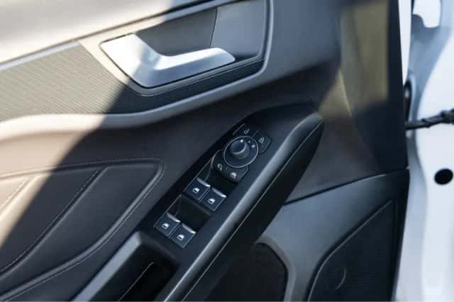 Ford Focus (2024) thumbnail 20