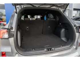 Ford Kuga (2023) thumbnail 16