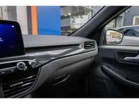 Ford Kuga (2023) thumbnail 29