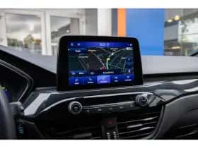 Ford Kuga (2023) thumbnail 36