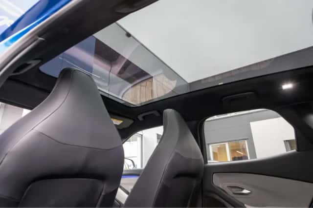 Ford Explorer (2025) thumbnail 16