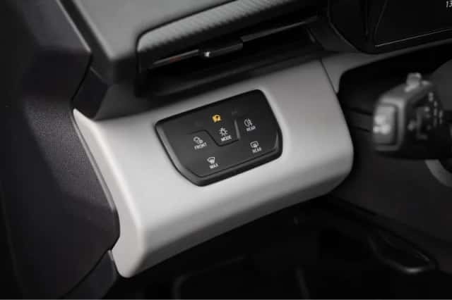 Ford Explorer (2025) thumbnail 26