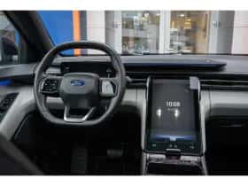 Ford Explorer (2025) thumbnail 33